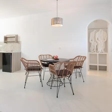 Soley Naxos * Kastrákion